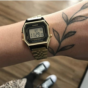 Reloj Casio Vintage Mujer Acero Dorado LA-680WGA-1DF